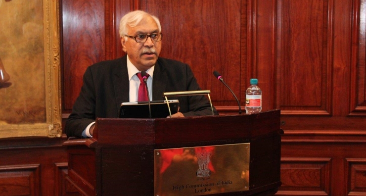Dr S Y Quraishi speaking at the High Commission of India in London