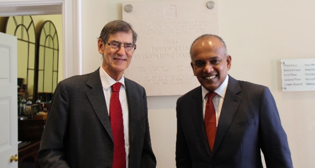 Asia House Chairman Sir John Boyd and Singapore Minister for Foreign Affairs and Minister for Law HE Mr K Shanmugam at Asia House by the plaque unveiled by Singapore Minister Mentor Lee Kuan Yew in 2005