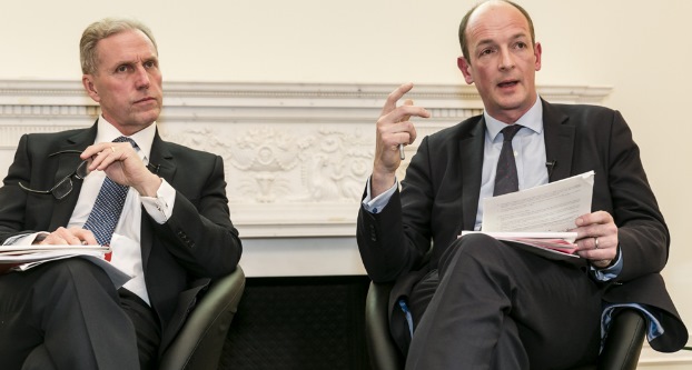 CEO of Asia House Michael Lawrence, left with panellist Director General, International and EU at HM Treasury Mark Bowman, right. Copyright Miles Willis Photography