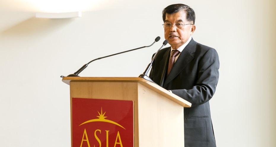The Vice President of Indonesia Jusuf Kalla spoke at a business lunch held at Asia House. Copyright Copyright Miles Willis Photography