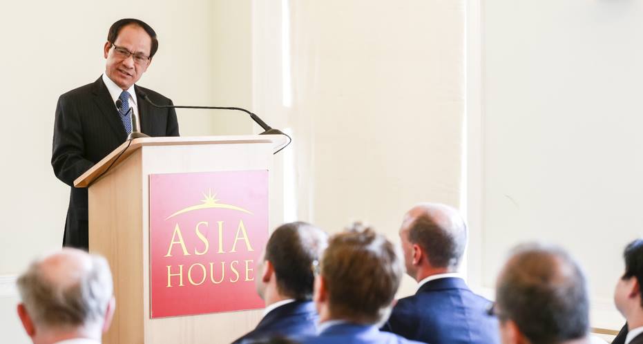ASEAN Secretary-General, HE Le Luong Minh, addresses conference attendees. Copyright Miles Willis Photography