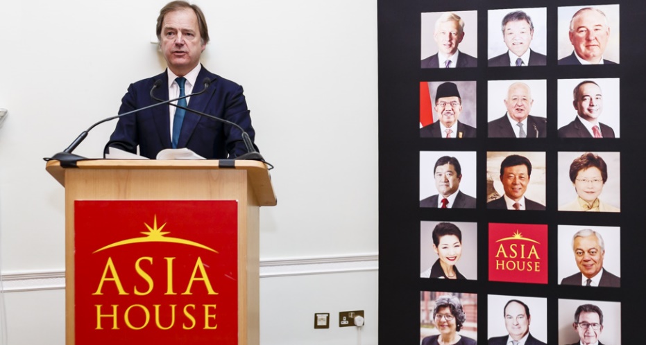 Hugo Swire is pictured delivering a speech at the launch of Asia 2025. Credit: Miles Willis Photography